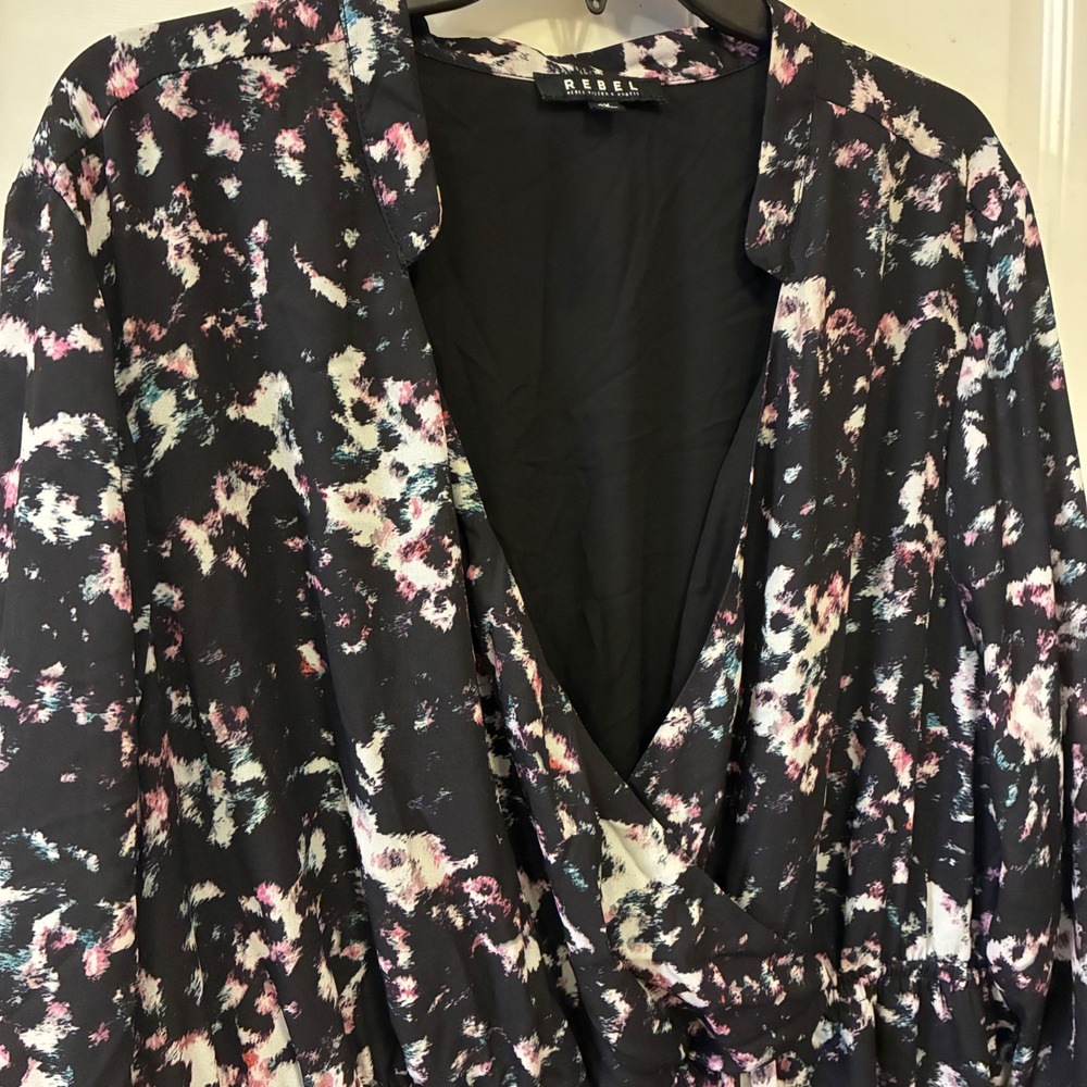 Rebel Wilson Angels 2X Black Floral Print Faux Wrap Long Sleeve Dress Party Glam